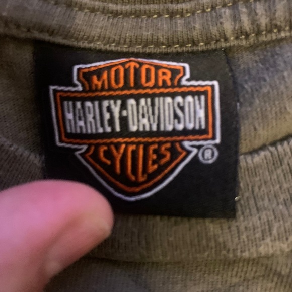Harley Davison - Picture 3 of 5
